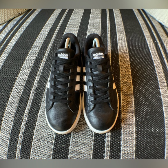Adidas Sneakers - Picture 3 of 6